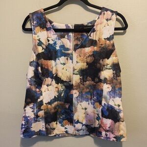 Robert Rodiguez Floral Abstract Sleeveless Spring V Neck Short Top